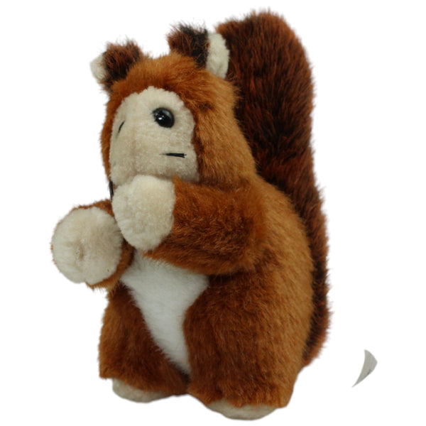 Süßes Eichhörnchen, sitzend