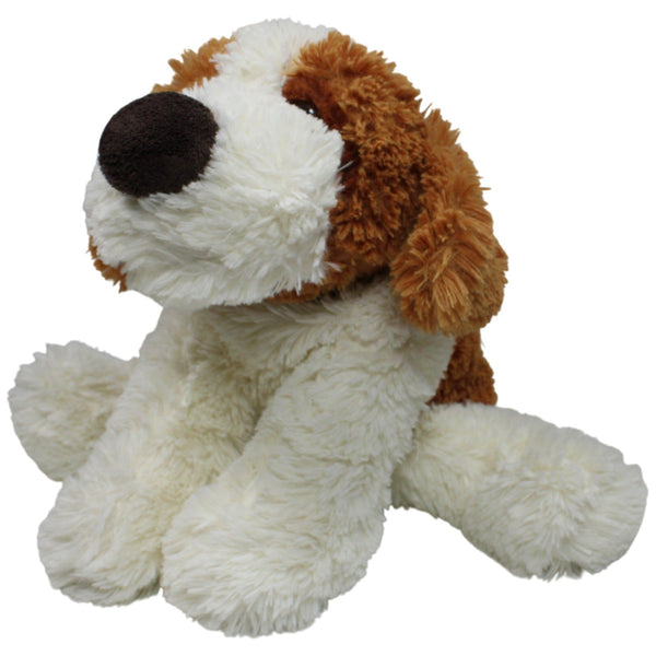 Süßer liegender XL Hund mit Halstuch