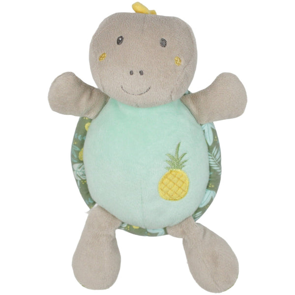 Süße Schildkröte mit Ananas