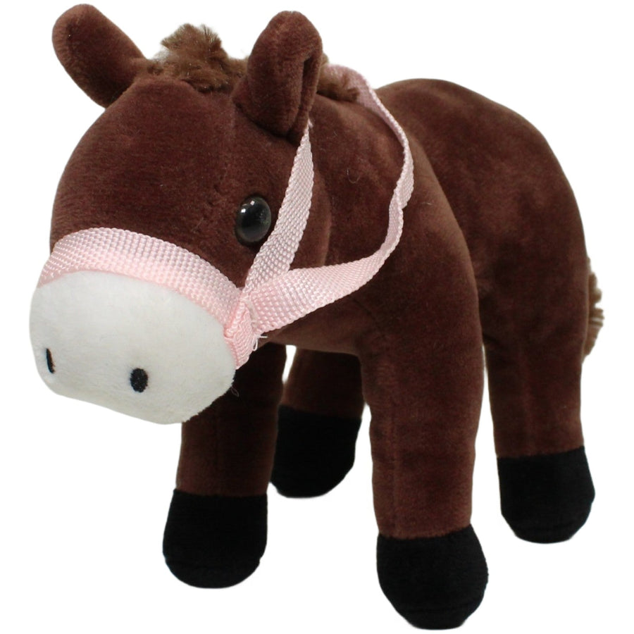 Braunes Pferd mit rosa Zügeln