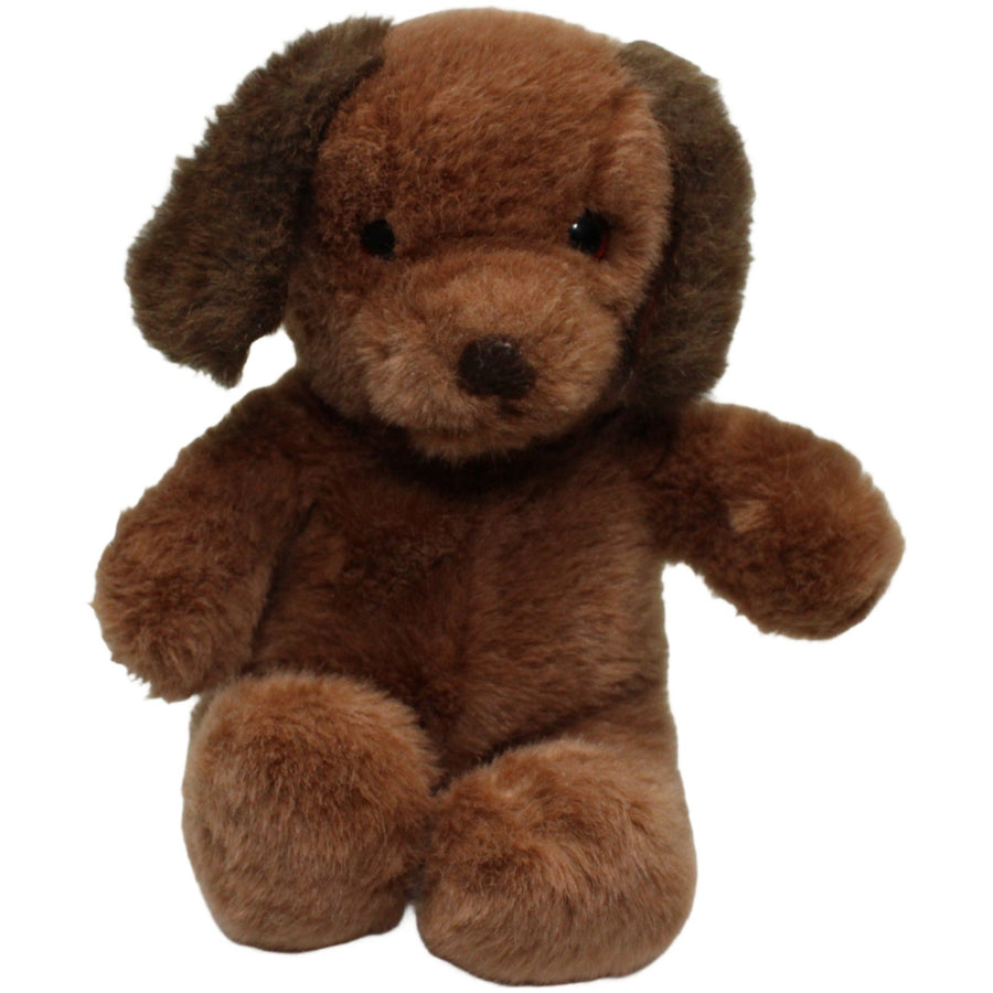 Dunkelbrauner Hund, sitzend