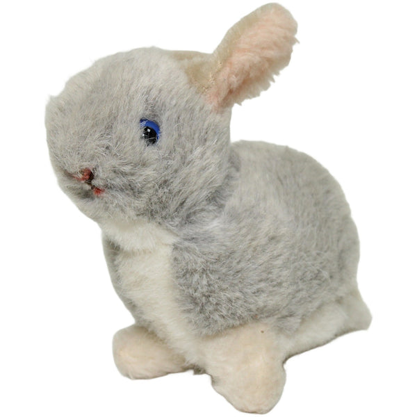 Grauer Hase, sitzend