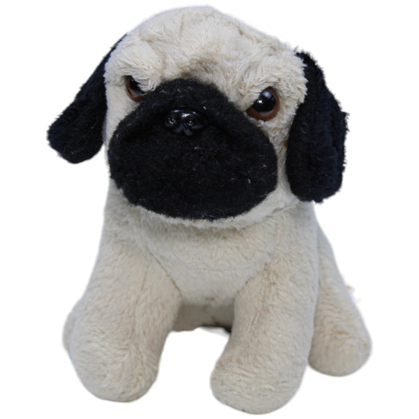 Kleiner Mops, sitzend