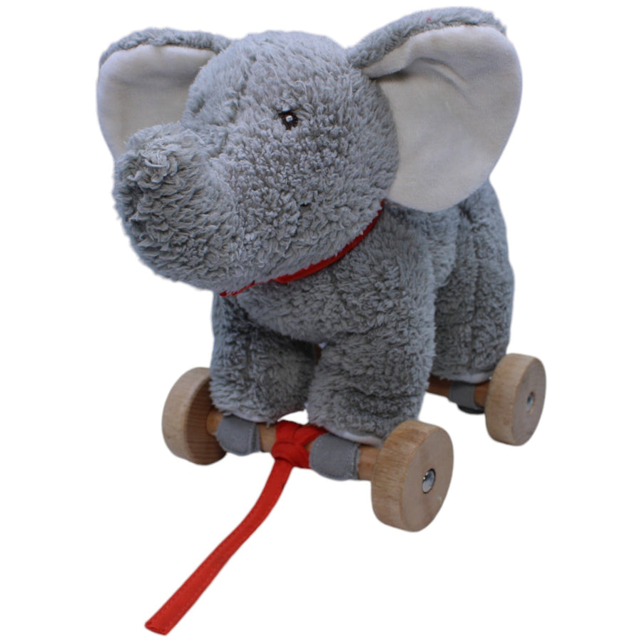 Elefant mit rotem Halstuch